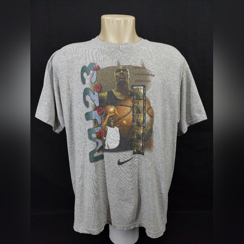 Vintage 90's Nike Printed T-Shirt Michael Jordan,Color:Gray,Size:L
